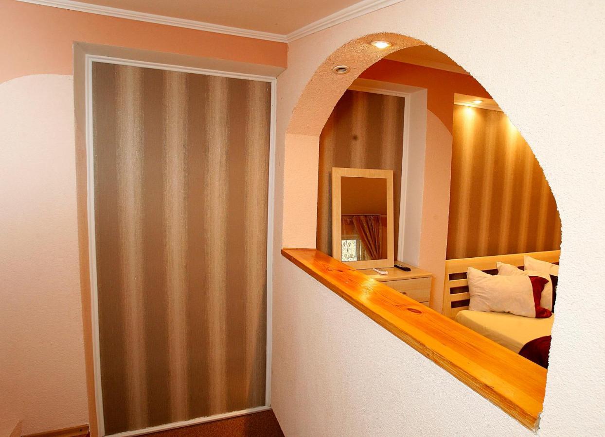 Simfonia Lwiw Apartamento Leópolis Exterior foto